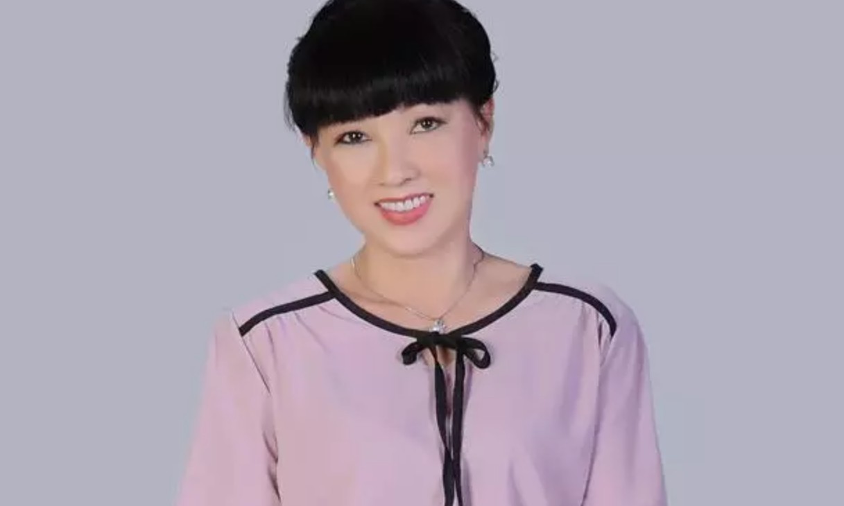 Nghệ sĩ Phương Dung: Từng bán bánh cuốn, tuổi 62 lẻ bóng sau biến cố hôn nhân
